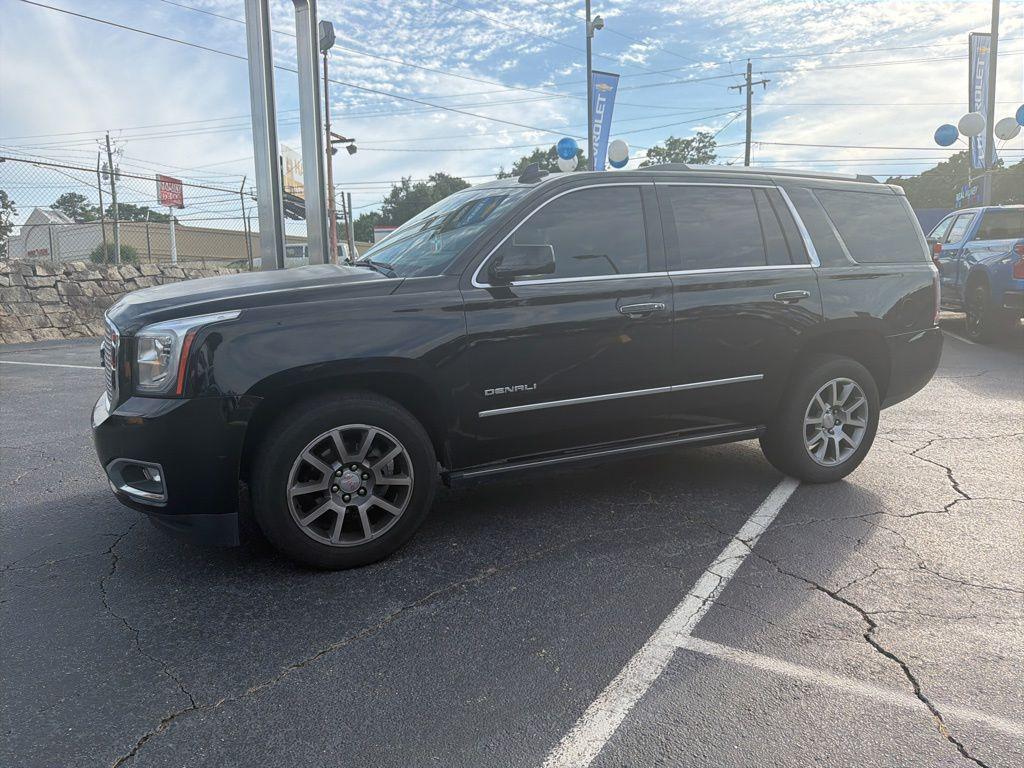 used 2017 GMC Yukon car, priced at $26,981
