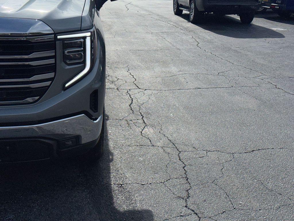 used 2025 GMC Sierra 1500 car, priced at $45,973