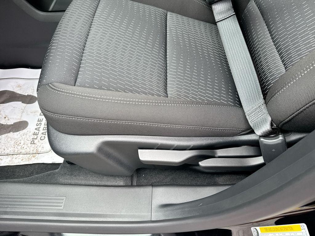 new 2026 Chevrolet Equinox car, priced at $31,175