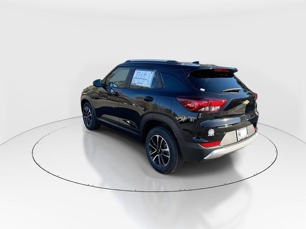 new 2026 Chevrolet TrailBlazer car, priced at $26,003
