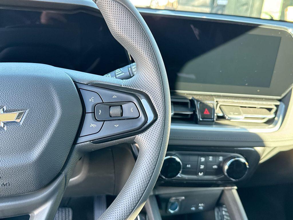 new 2026 Chevrolet TrailBlazer car, priced at $26,003