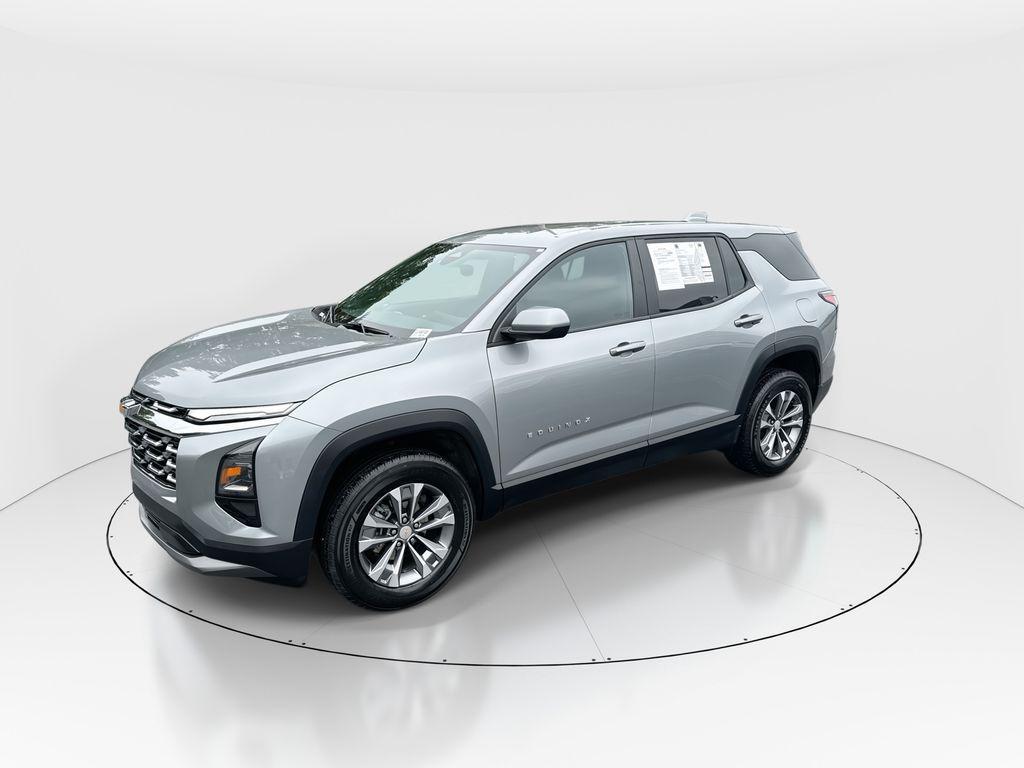 used 2026 Chevrolet Equinox car, priced at $26,531