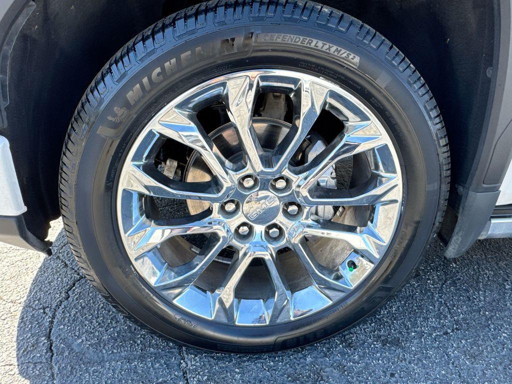 used 2023 GMC Sierra 1500 car, priced at $45,946
