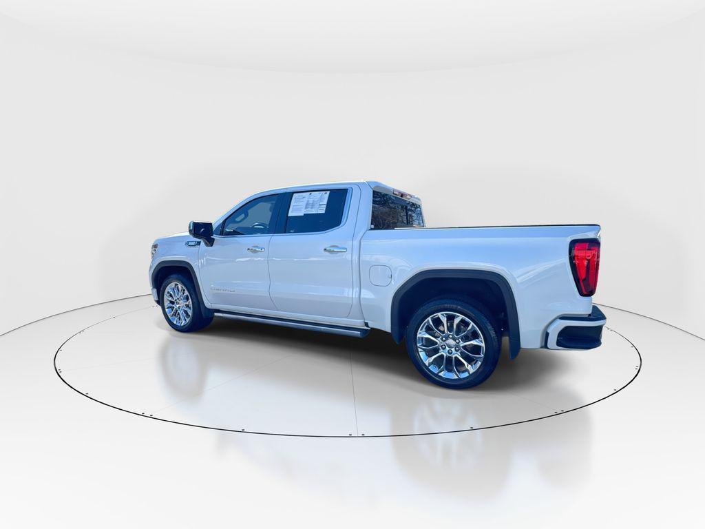 used 2023 GMC Sierra 1500 car, priced at $45,946