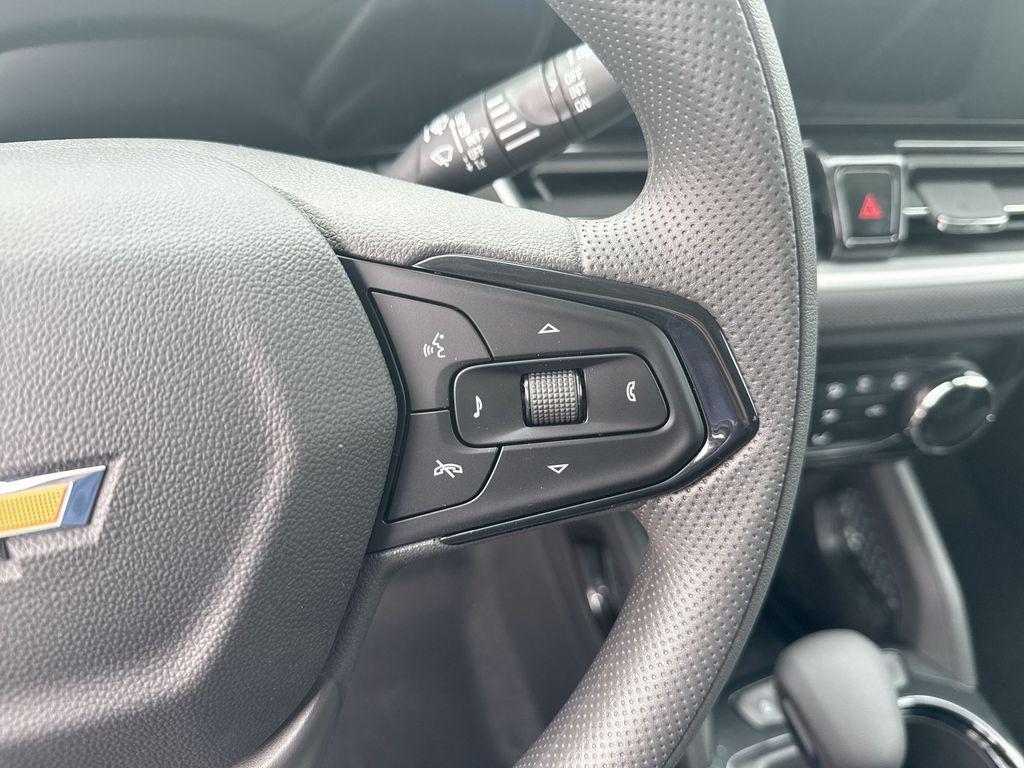 new 2026 Chevrolet TrailBlazer car, priced at $26,003