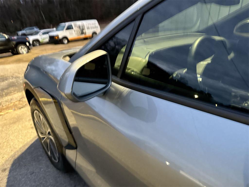 used 2024 Chevrolet Blazer EV car, priced at $21,995