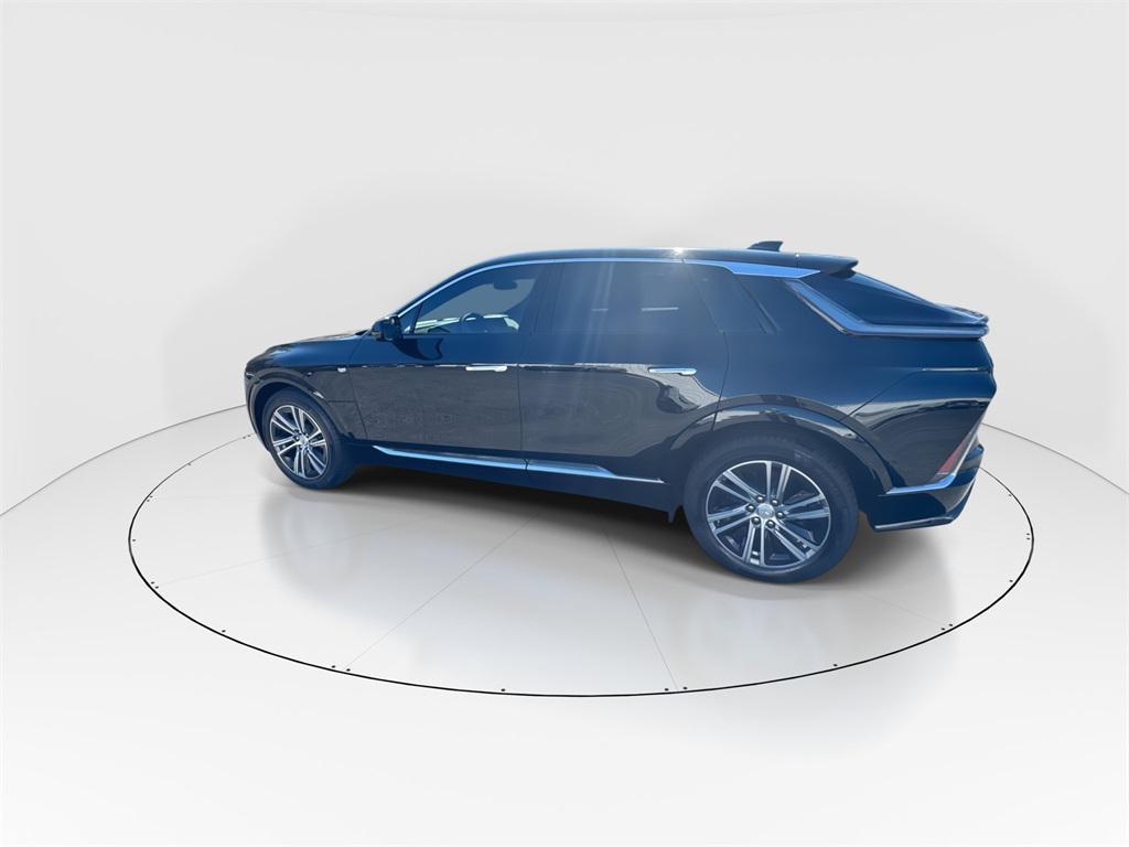 used 2025 Cadillac LYRIQ car, priced at $43,972