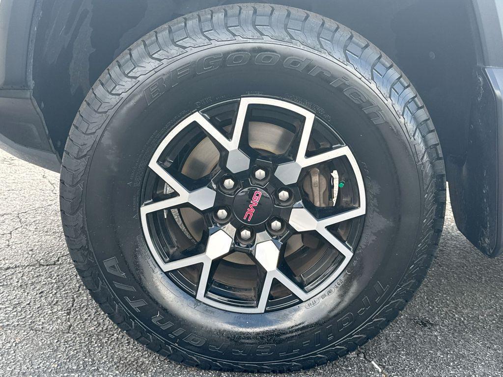 used 2023 GMC Canyon car, priced at $39,807