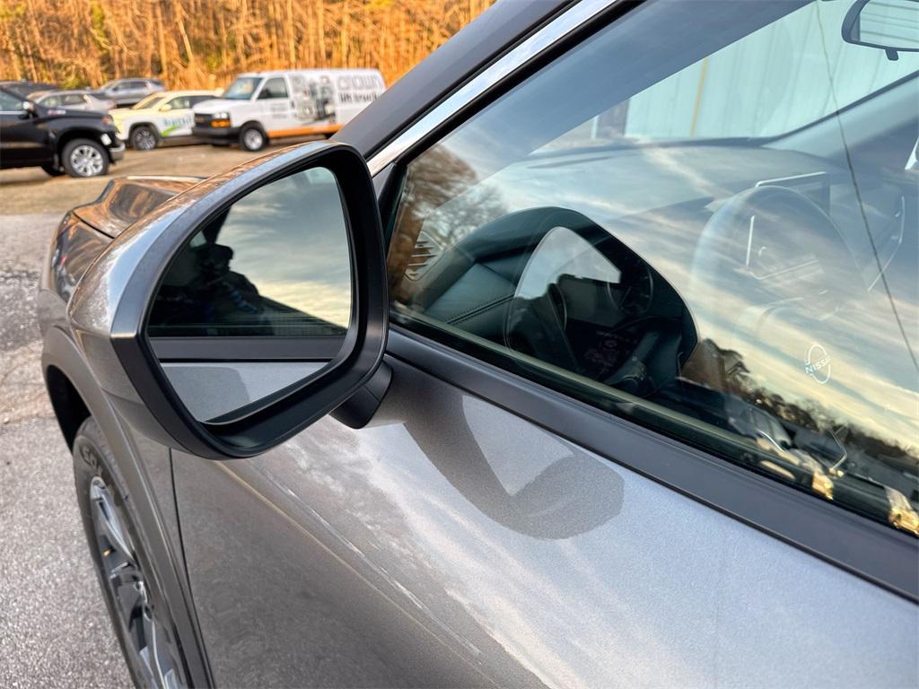 used 2024 Nissan Rogue car, priced at $20,395