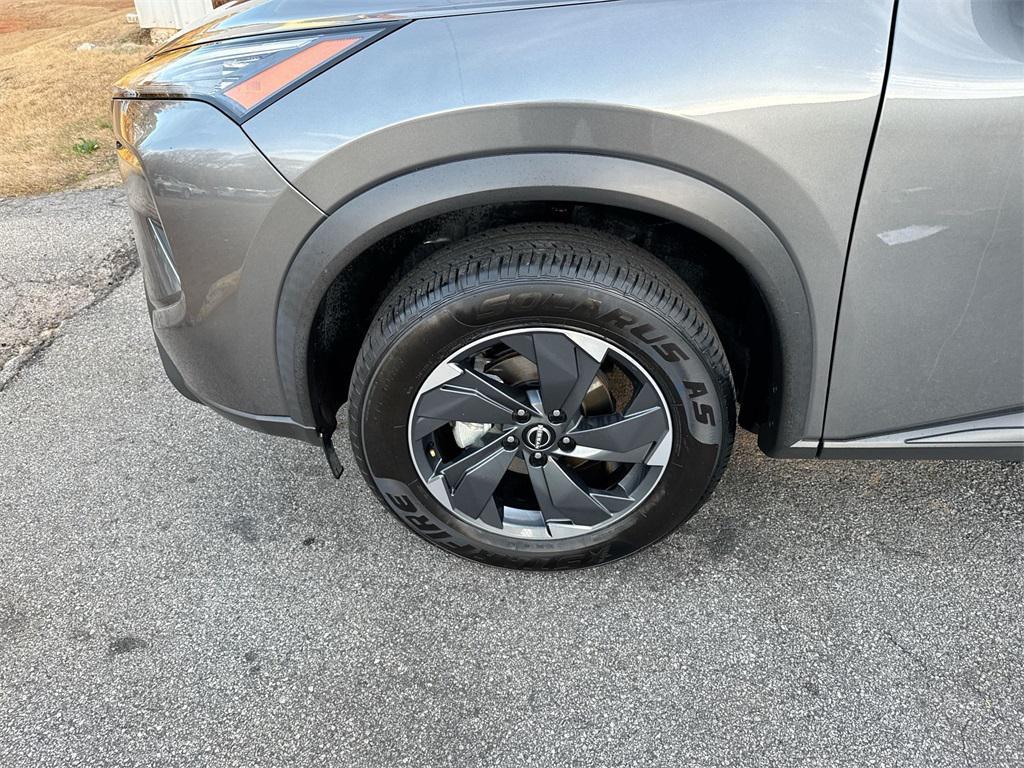 used 2024 Nissan Rogue car, priced at $20,395