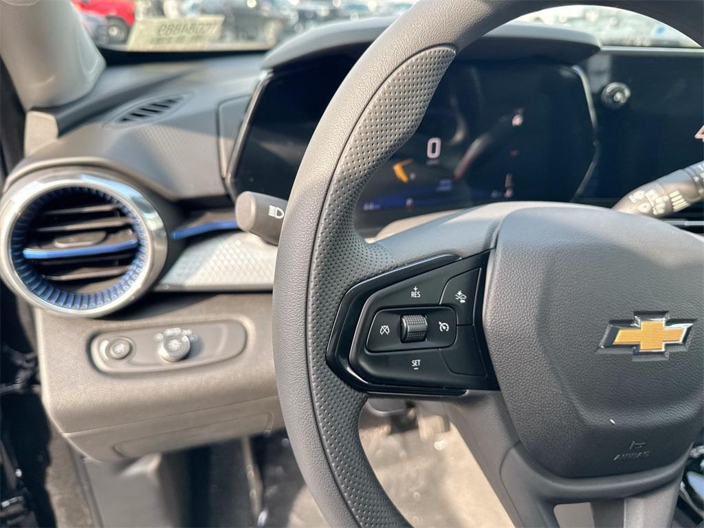 new 2026 Chevrolet Trax car, priced at $25,956