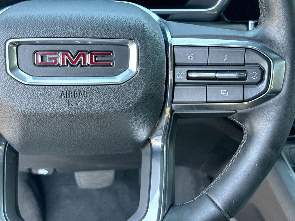 used 2024 GMC Canyon car, priced at $30,644