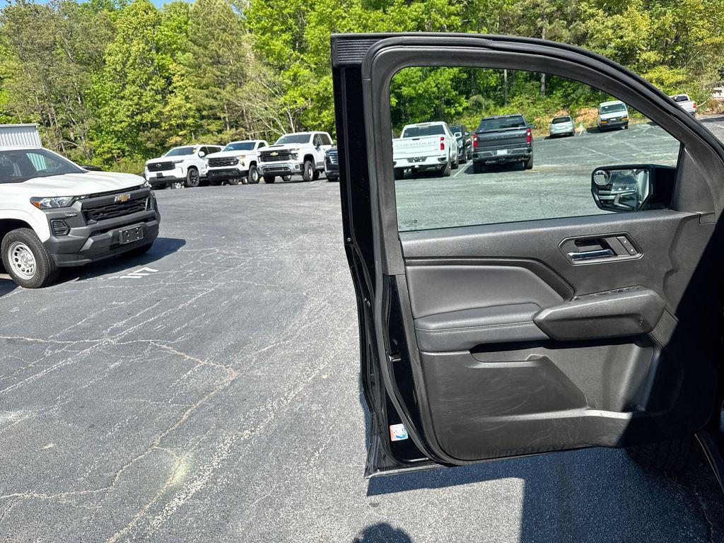 used 2024 GMC Canyon car, priced at $30,644