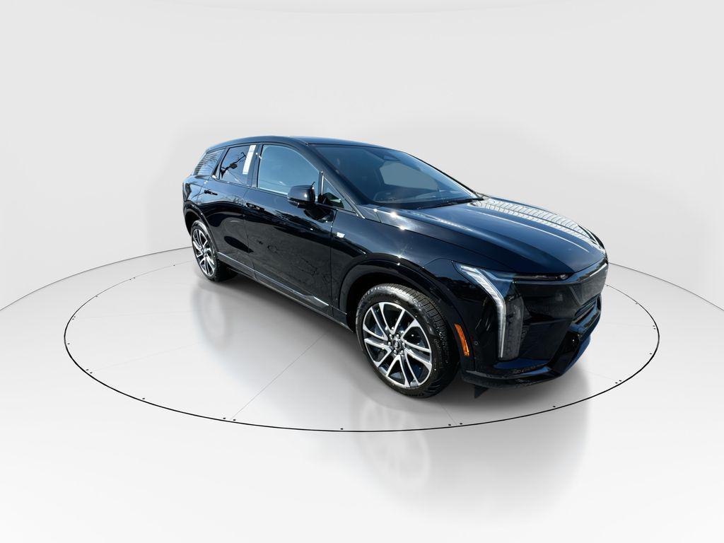 used 2025 Cadillac OPTIQ car, priced at $39,967