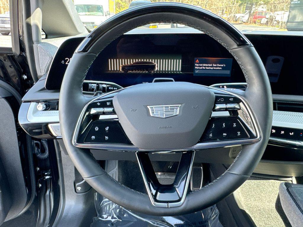 used 2025 Cadillac OPTIQ car, priced at $39,967