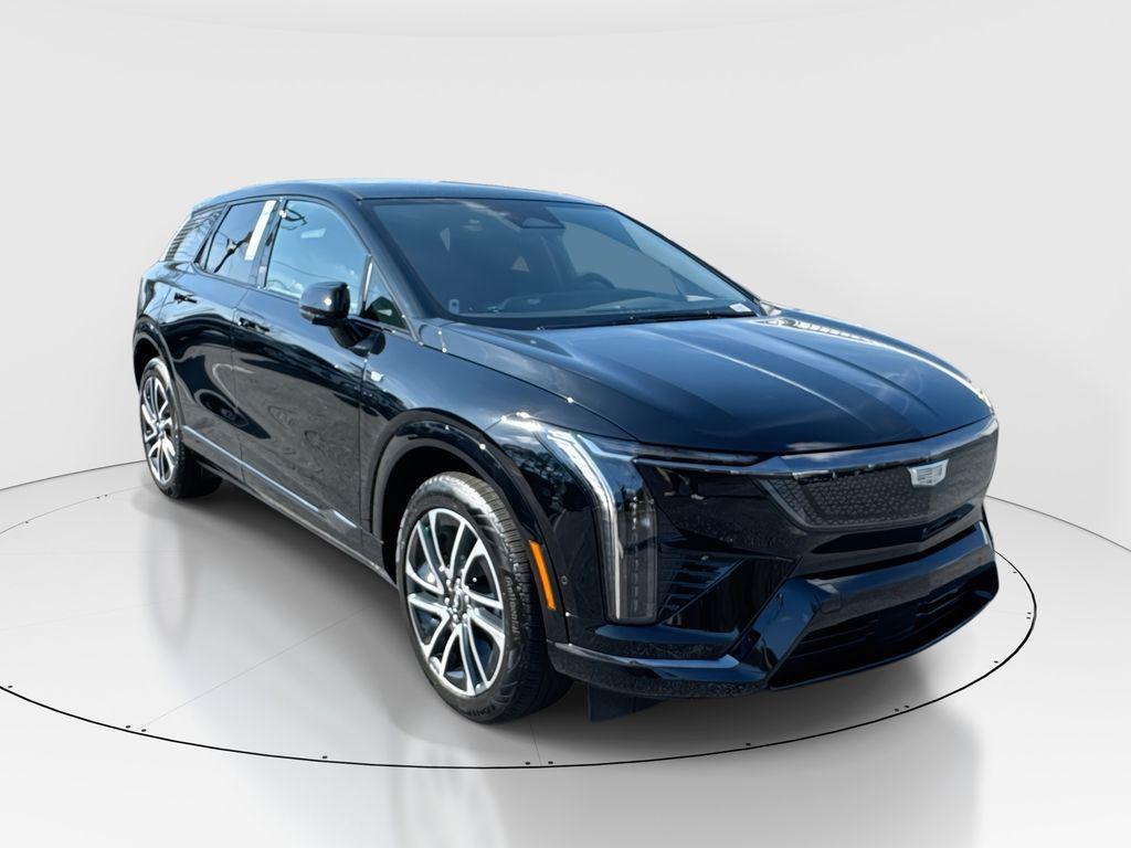 used 2025 Cadillac OPTIQ car, priced at $39,967