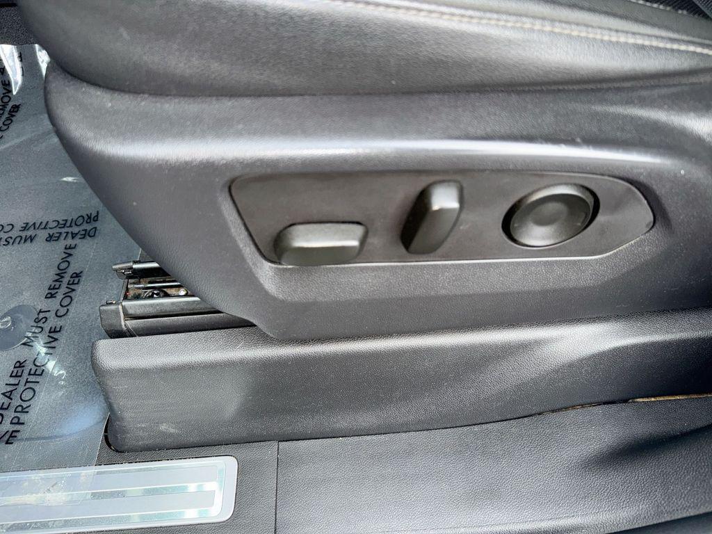 used 2023 GMC Sierra 1500 car, priced at $32,963
