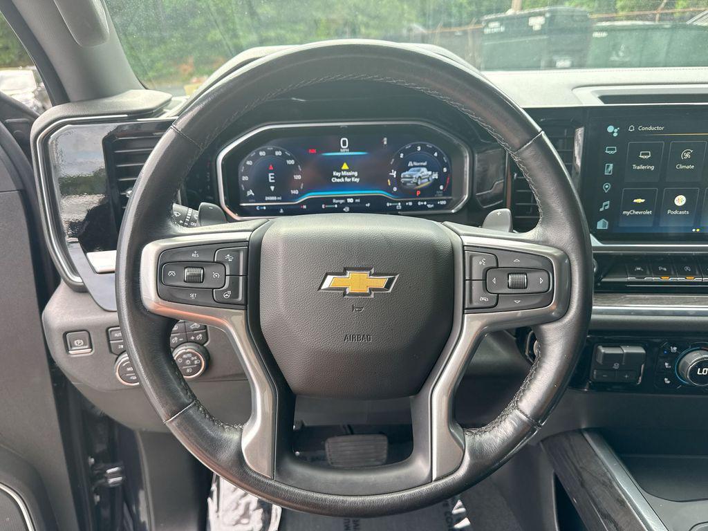 used 2022 Chevrolet Silverado 1500 car, priced at $40,654