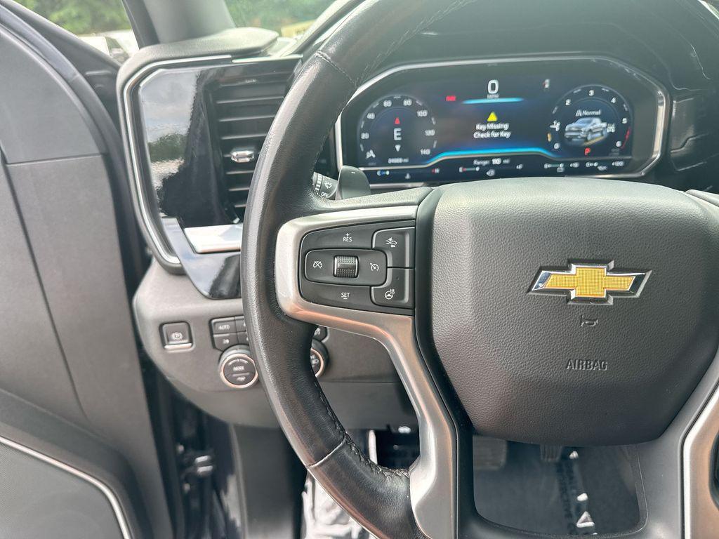 used 2022 Chevrolet Silverado 1500 car, priced at $40,654