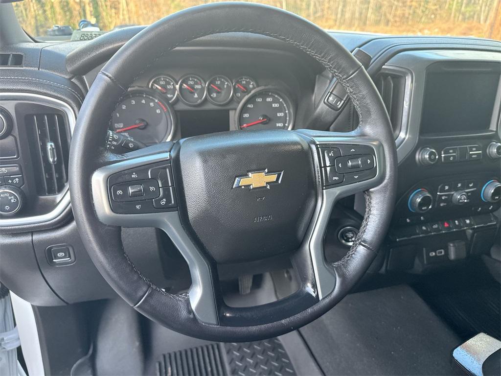 used 2022 Chevrolet Silverado 1500 car, priced at $31,883