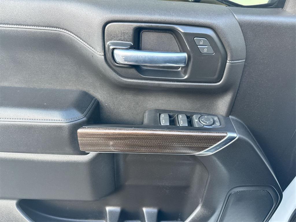 used 2022 Chevrolet Silverado 1500 car, priced at $31,883