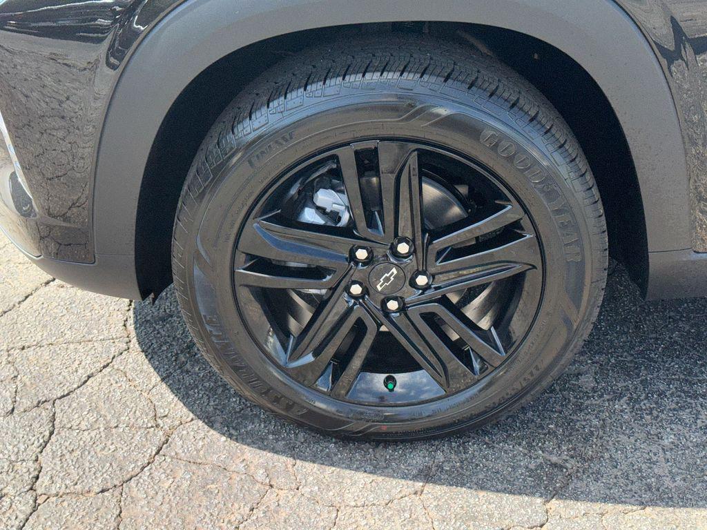 new 2026 Chevrolet Trax car, priced at $27,030