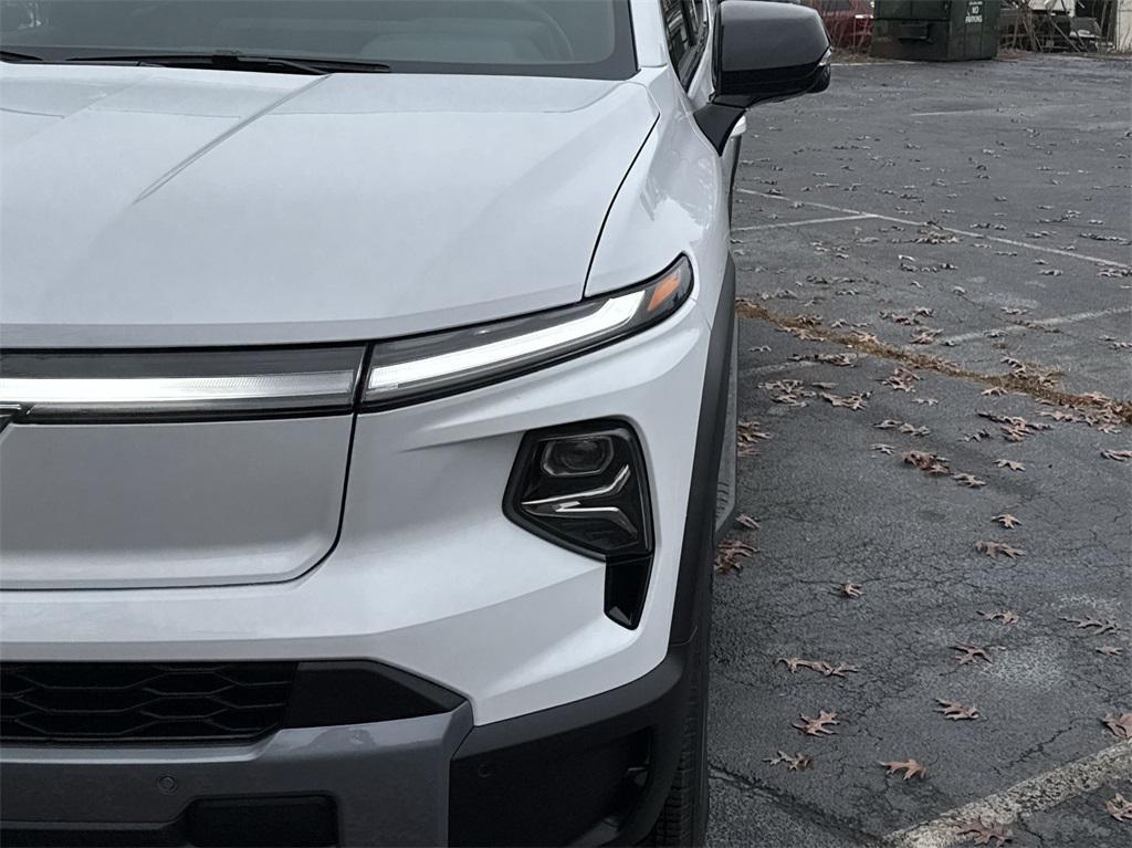 new 2025 Chevrolet Silverado EV car, priced at $68,735