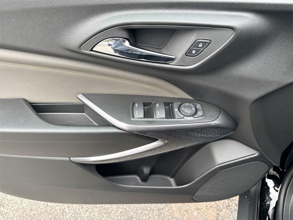 new 2026 Chevrolet Trax car, priced at $26,460