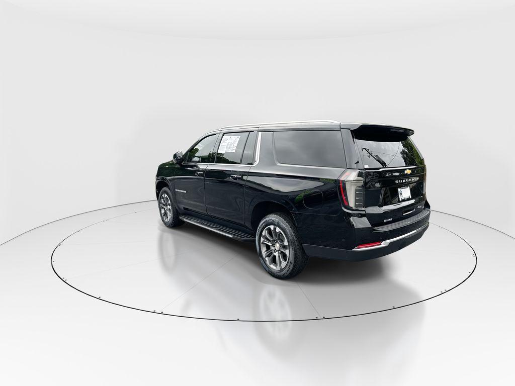 used 2025 Chevrolet Suburban car, priced at $59,972