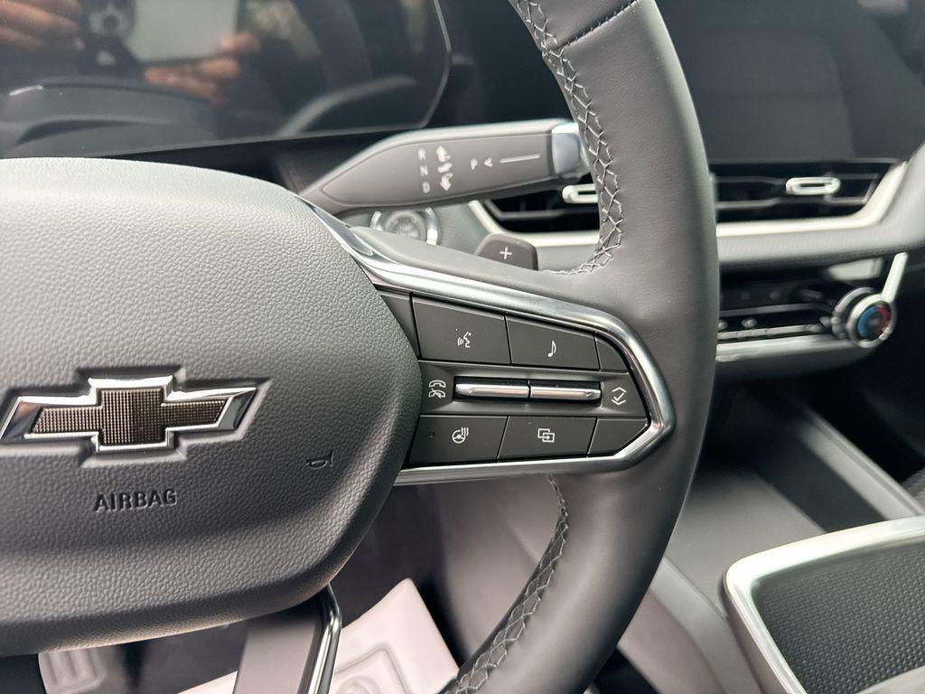 new 2026 Chevrolet Equinox car, priced at $31,268