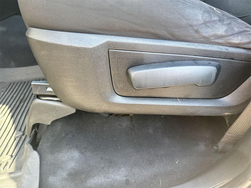 used 2019 Ram 1500 Classic car, priced at $24,595