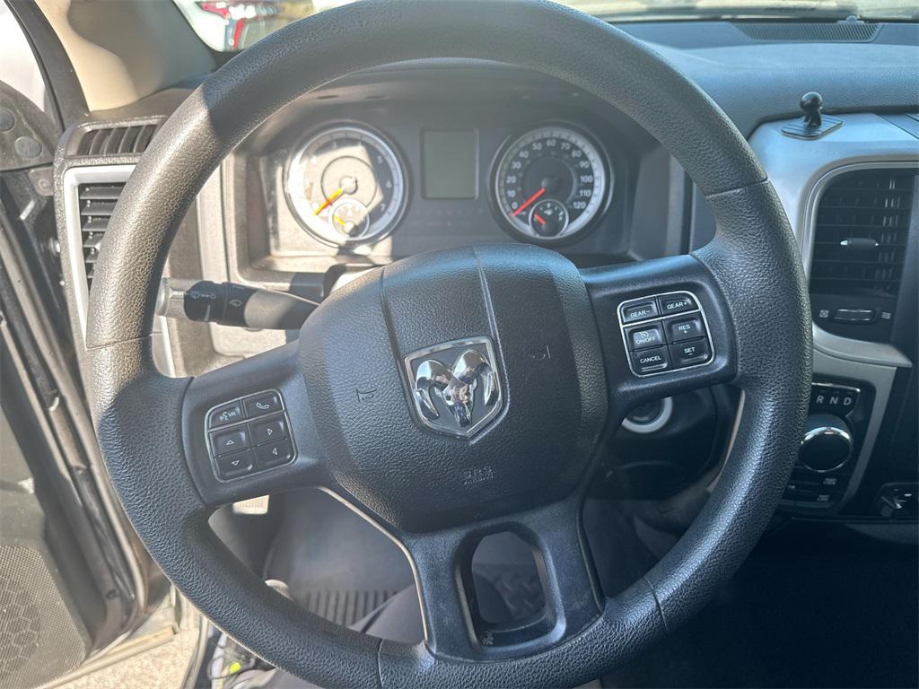 used 2019 Ram 1500 Classic car, priced at $24,595