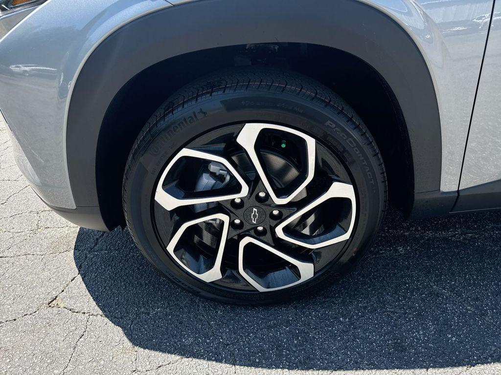 new 2026 Chevrolet Trax car, priced at $27,030