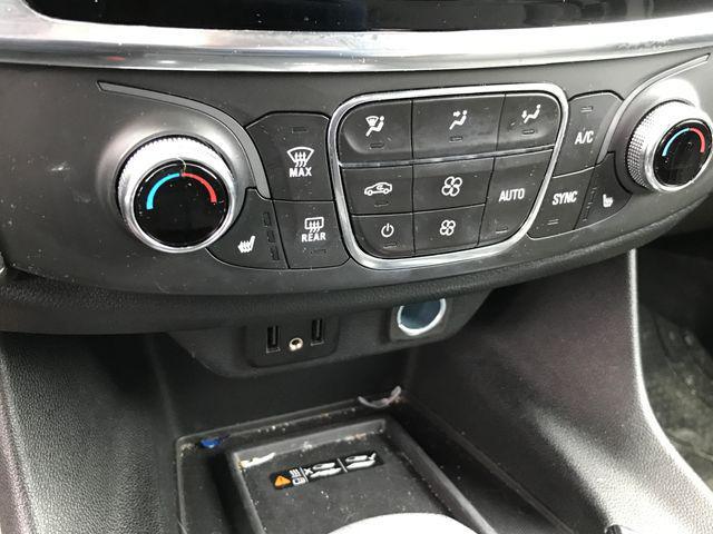 used 2023 Chevrolet Traverse car, priced at $29,500