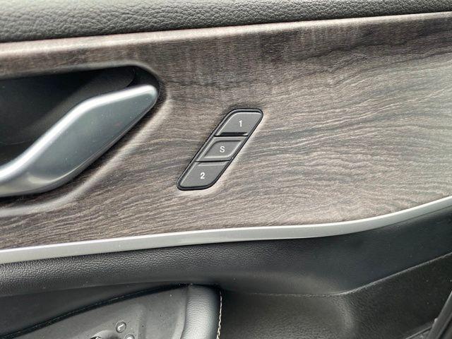 used 2023 Jeep Grand Cherokee car, priced at $25,750