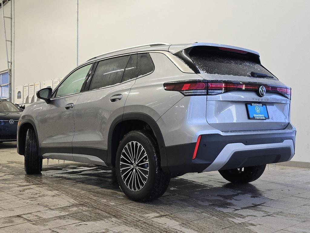 new 2026 Volkswagen Tiguan car, priced at $32,592