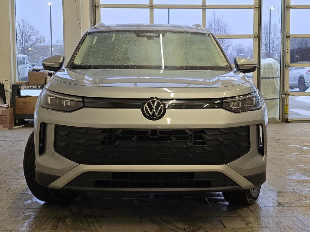 new 2026 Volkswagen Tiguan car, priced at $32,592