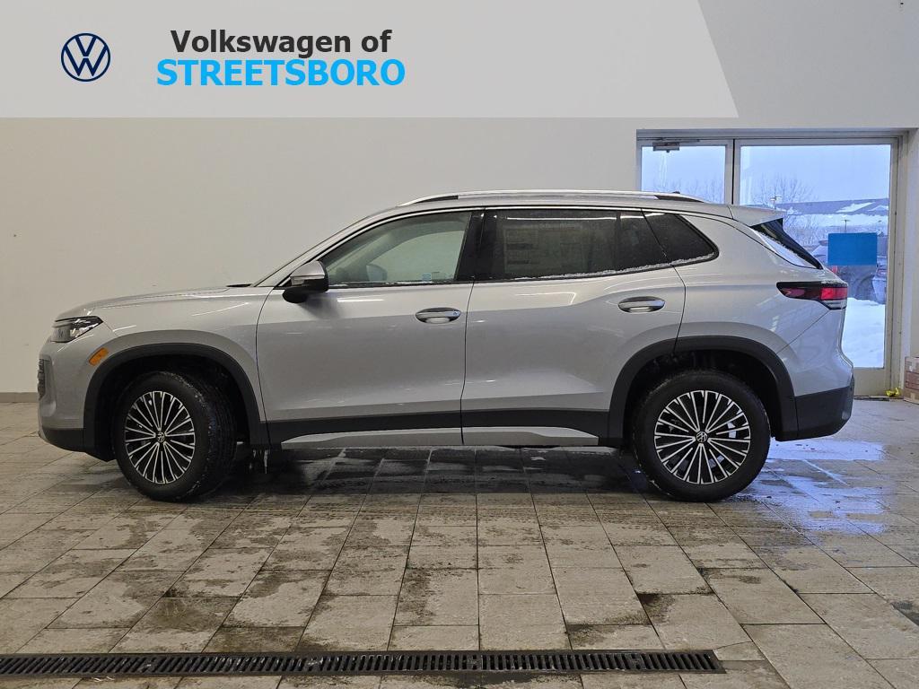 new 2026 Volkswagen Tiguan car, priced at $32,592