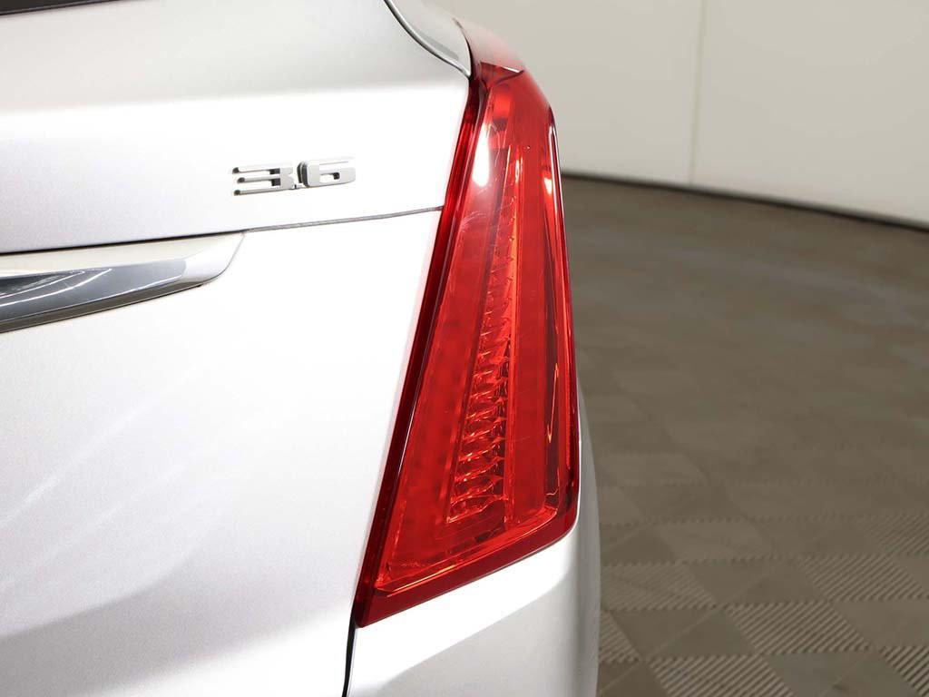 used 2018 Cadillac XT5 car, priced at $17,499