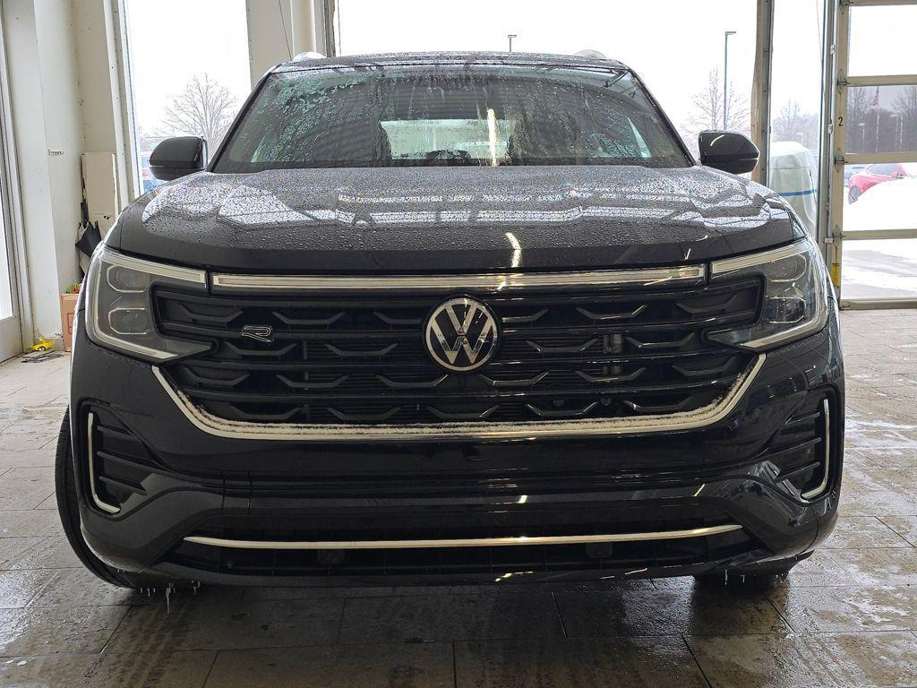 new 2024 Volkswagen Atlas Cross Sport car, priced at $47,899