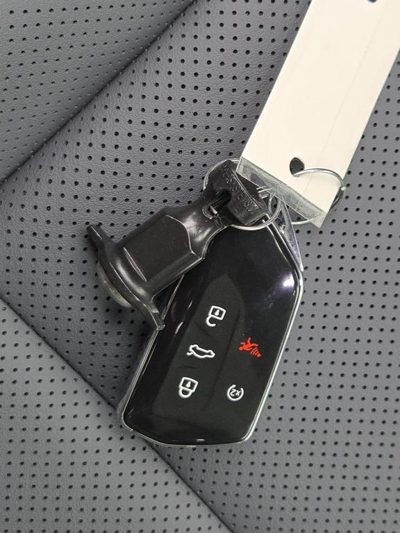 new 2026 Volkswagen Tiguan car, priced at $36,697