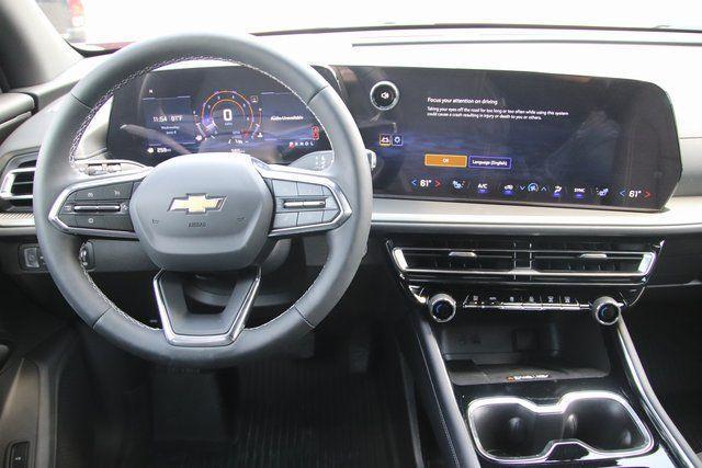 new 2025 Chevrolet Traverse car, priced at $46,040