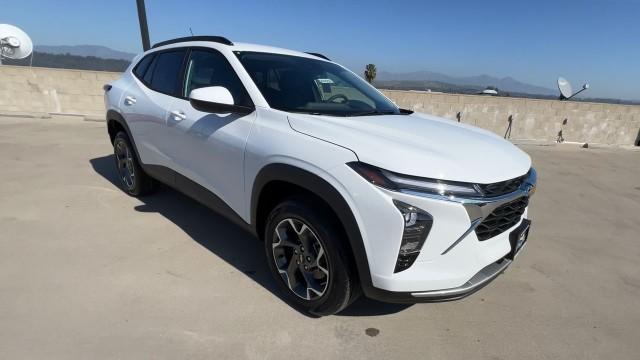 new 2026 Chevrolet Trax car, priced at $25,285