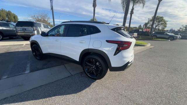 new 2026 Chevrolet Trax car, priced at $28,085