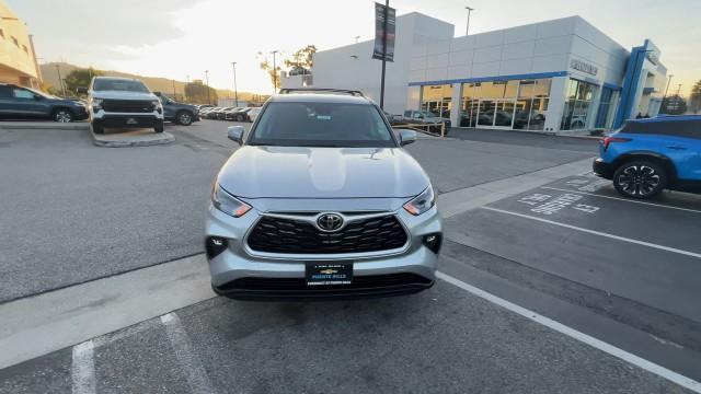 used 2023 Toyota Highlander car, priced at $25,995