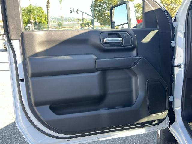 new 2025 Chevrolet Silverado 2500 car, priced at $40,997