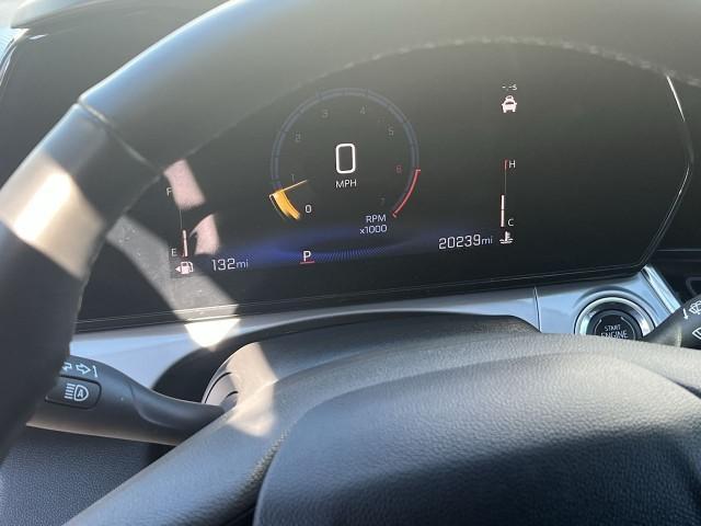 used 2025 Chevrolet Trax car, priced at $18,995