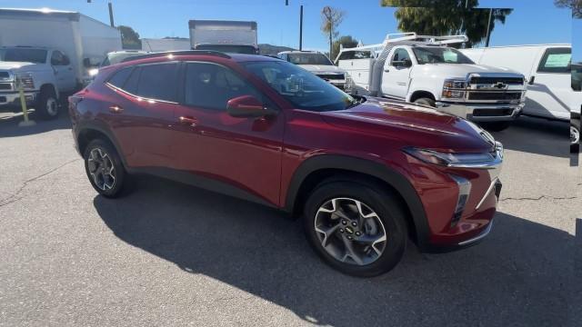 used 2025 Chevrolet Trax car, priced at $18,995