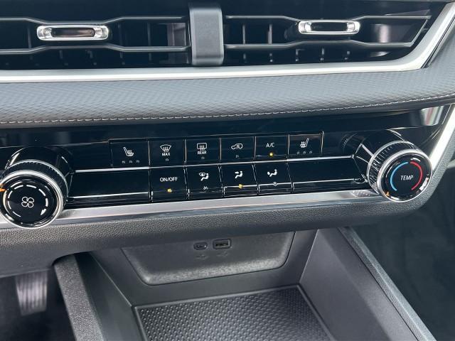 new 2026 Chevrolet Equinox car, priced at $32,780