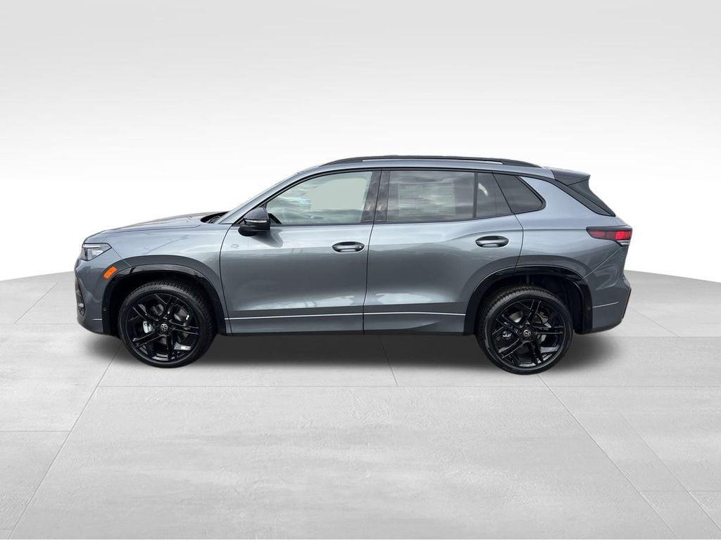 new 2026 Volkswagen Tiguan car, priced at $41,337
